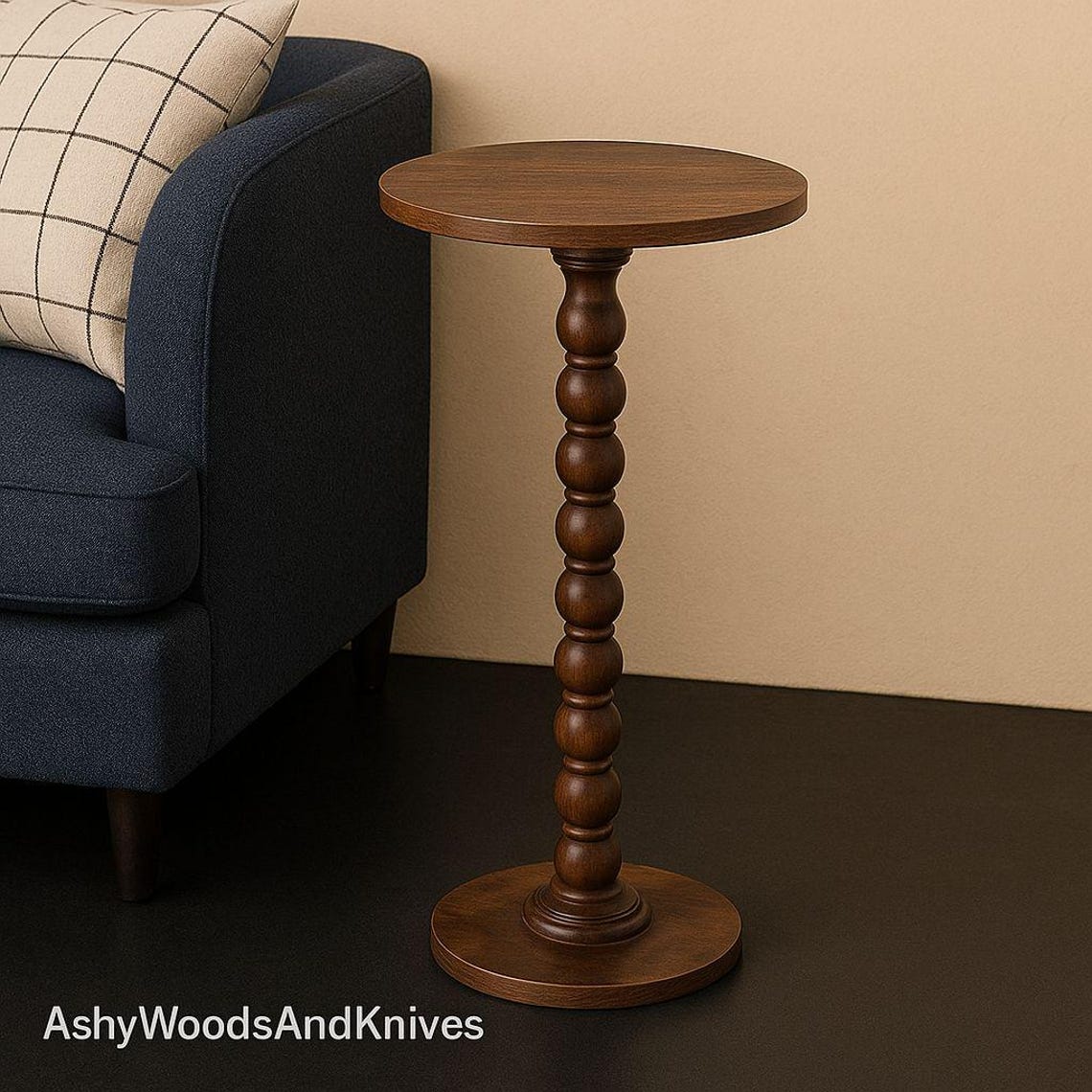 Round Wooden Accent Side Table with Carved Spindle Side Table– Small Sofa End Table, Modern Bedside Coffee Table for Living Room & Bedroom
